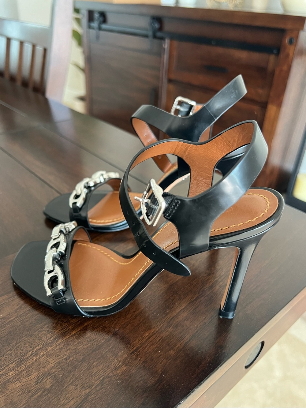 Coach Bonnie Black Leather Signature Chain Stiletto Sandals Size 7